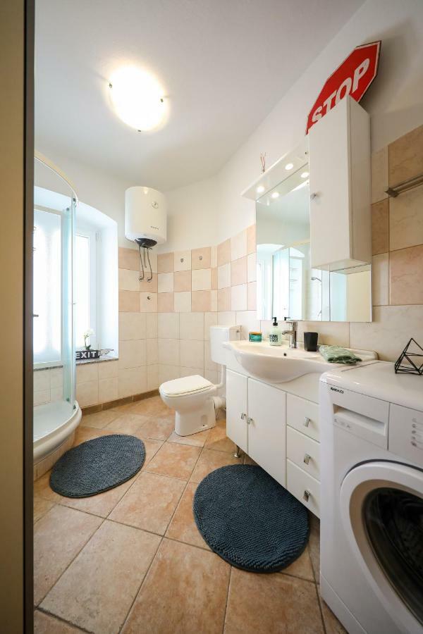 Stomorica Apartments Zadar Ngoại thất bức ảnh